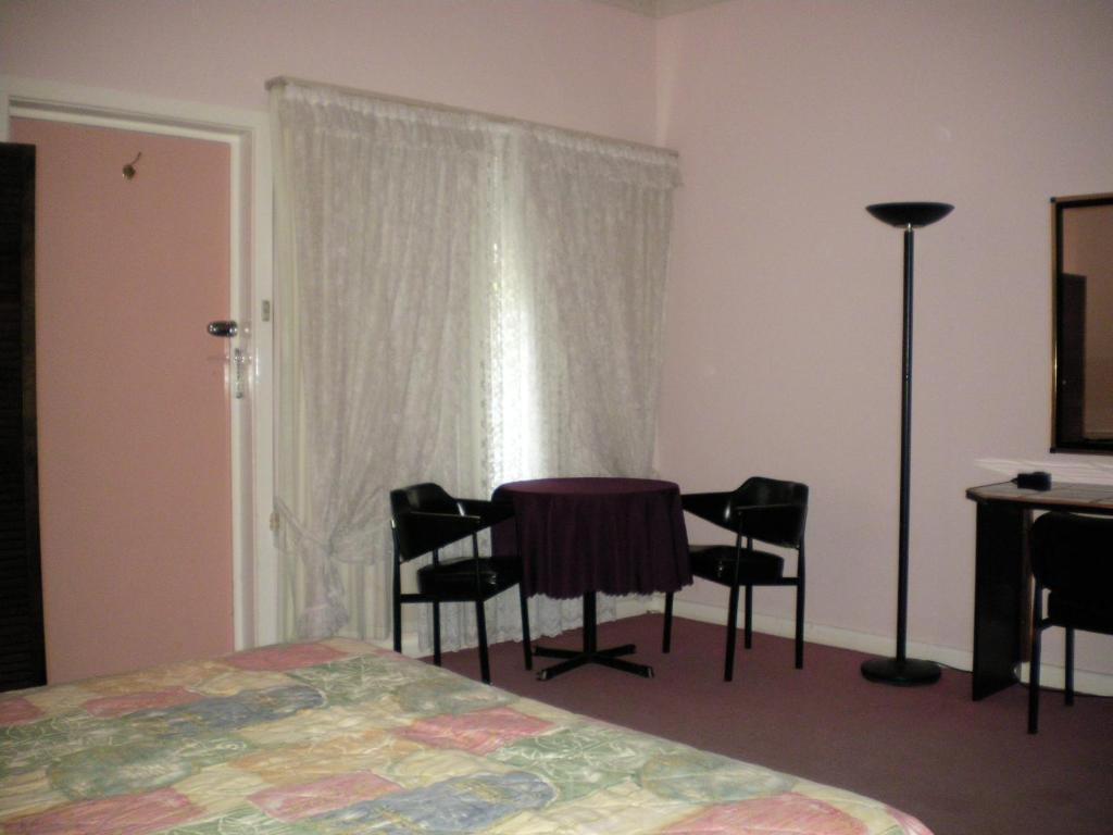Avalon Motel