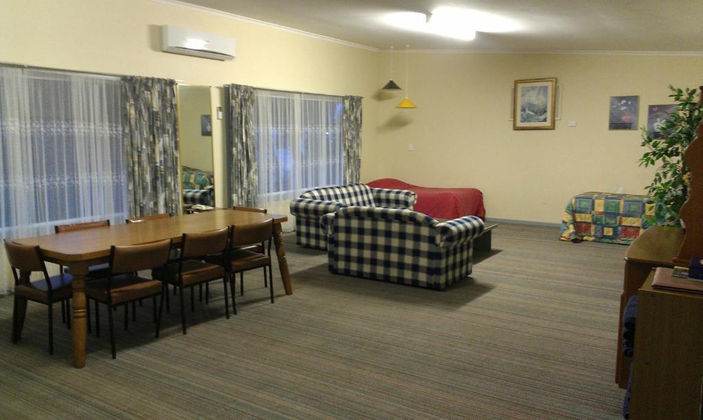 Avalon Mount Gambier